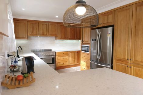 Photo of property in 32 Barberton Terrace, Red Hill, Papakura, 2110