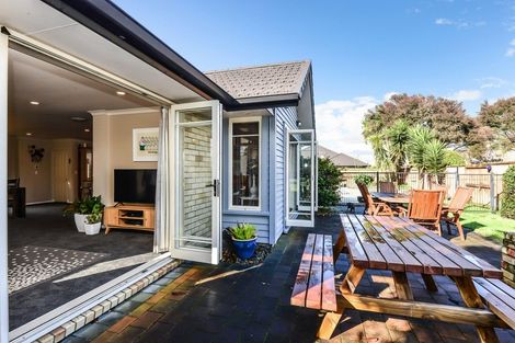 Photo of property in 14 Rosewood Court, Huntington, Hamilton, 3210