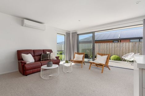 Photo of property in 26 Gemstone Place, Rolleston, 7615