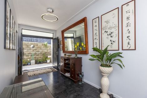 Photo of property in 72 Kakariki Grove, Waikanae, 5036