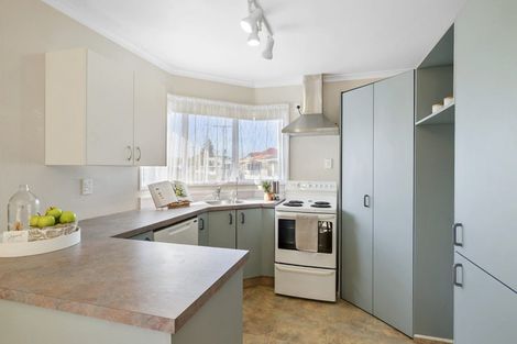 Photo of property in 1/17 Clemow Road, Fitzroy, New Plymouth, 4312