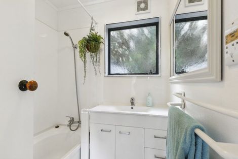 Photo of property in 9 Hazlewood Avenue, Karori, Wellington, 6012
