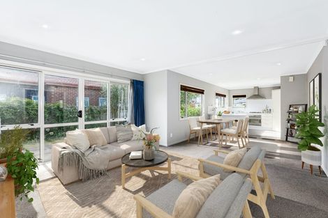 Photo of property in 6 Routeburn Avenue, Aotea, Porirua, 5024