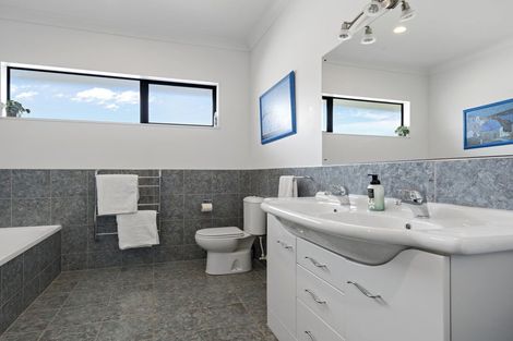Photo of property in 6 Sterling Way, Stoke, Nelson, 7011