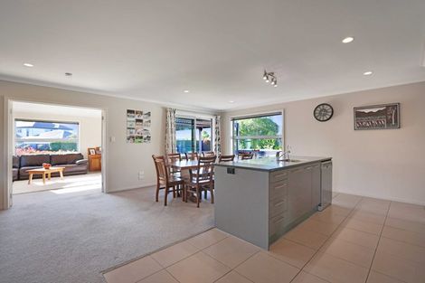 Photo of property in 11 Halston Close, Huntingdon, Ashburton, 7774