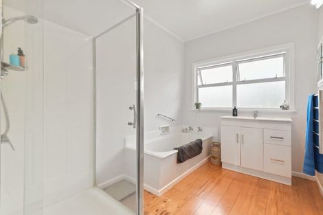 Photo of property in 20 Konene Street, Utuhina, Rotorua, 3015