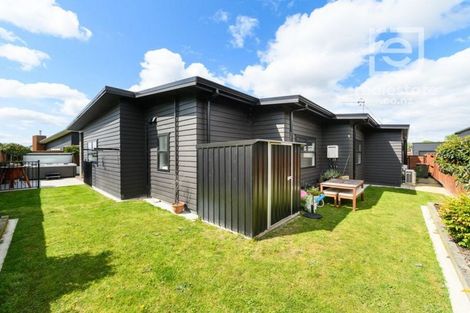 Photo of property in 35 Freedom Drive, Kelvin Grove, Palmerston North, 4414