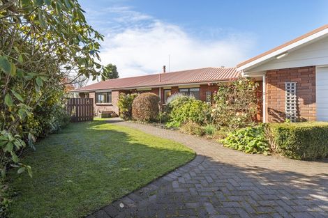 Photo of property in 3 Hau Whiti Place, Kimbolton, 4774