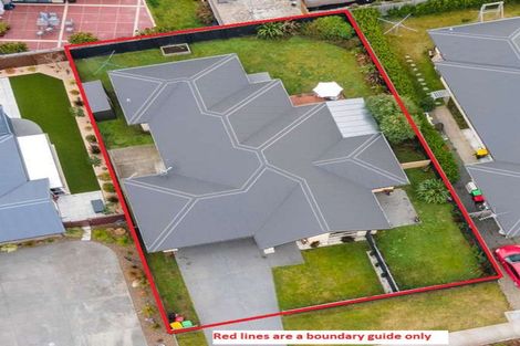 Photo of property in 13 Brockelbank Drive, Kaiapoi, 7630