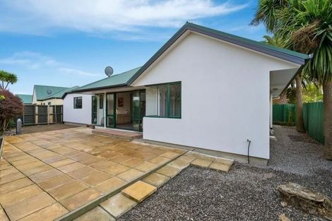 Photo of property in 34b Beckford Road, Saint Martins, Christchurch, 8022