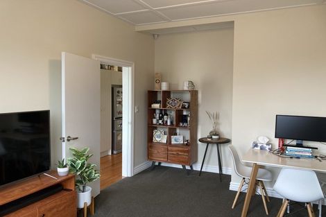 Photo of property in 74 Wright Street, Mount Cook, Wellington, 6021