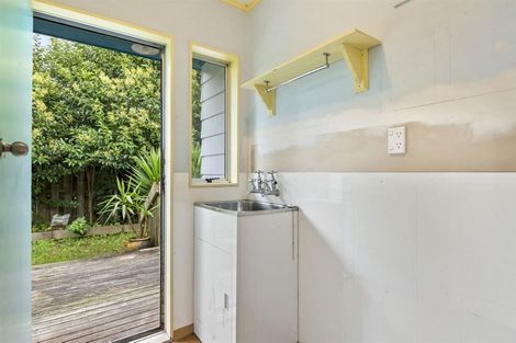 Photo of property in 1/32a Helena Street, Massey, Auckland, 0614