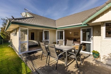 Photo of property in 9 Gresham Place, Taradale, Napier, 4112