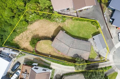 Photo of property in 36 Dominica Crescent, Grenada Village, Wellington, 6037