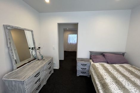 Photo of property in 3d Orchard Road, Browns Bay, Auckland, 0630