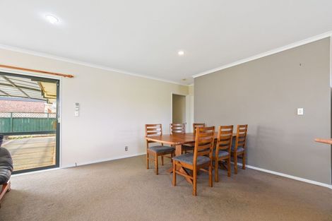Photo of property in 3 Shannon Place, Nawton, Hamilton, 3200