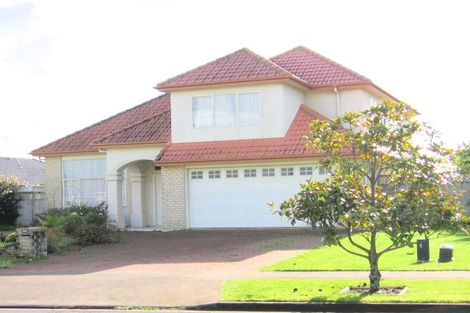 Photo of property in 50 Claremont Way, East Tamaki Heights, Auckland, 2016