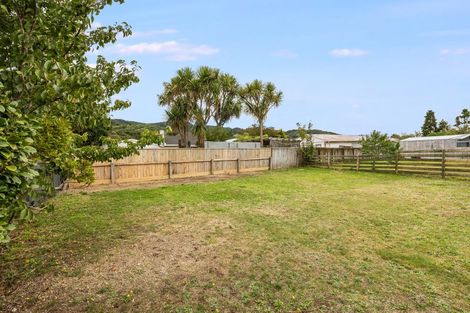 Photo of property in 76 Peel Place, Wainuiomata, Lower Hutt, 5014