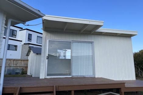 Photo of property in 70 Smythe Road, Henderson, Auckland, 0612