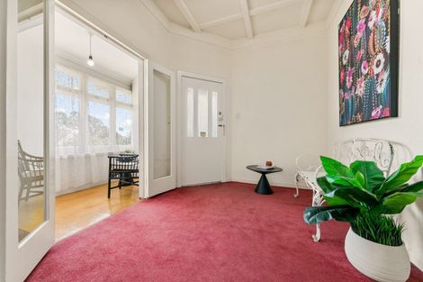 Photo of property in 1/27 Rata Street, New Lynn, Auckland, 0600