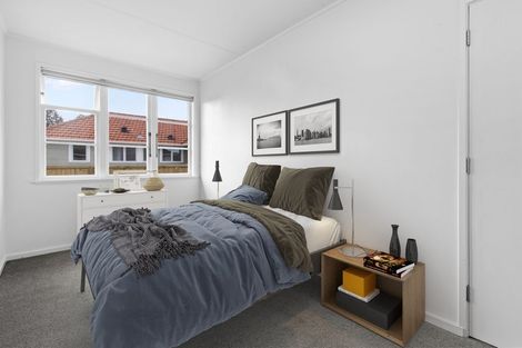 Photo of property in 41u1 Ross Crescent, Fairfield, Hamilton, 3214