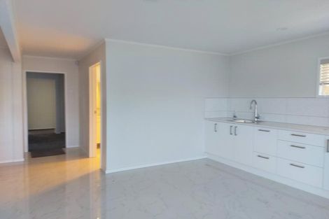 Photo of property in 34 Preston Avenue, Henderson, Auckland, 0610