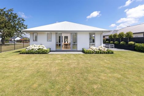 Photo of property in 17 Carpenter Drive, Prebbleton, 7604