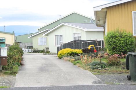 Photo of property in 11b Smith Street, Balclutha, 9230