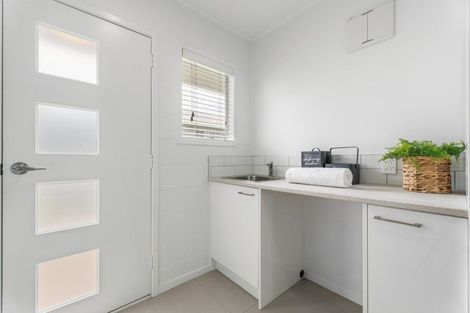 Photo of property in 2/30 Gobray Crescent, Mount Maunganui, 3116