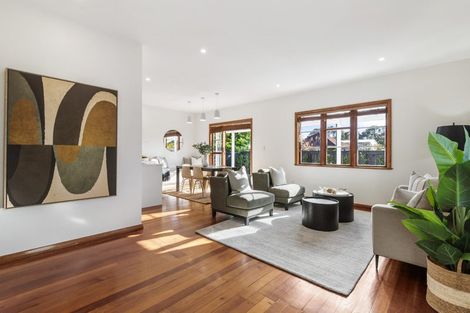 Photo of property in 7 Nelson Avenue, Northcote Point, Auckland, 0627