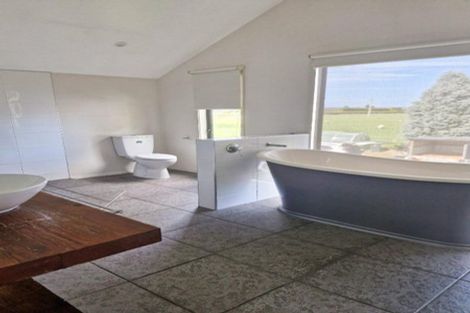 Photo of property in 53 Steel Road, West Plains, Invercargill, 9874