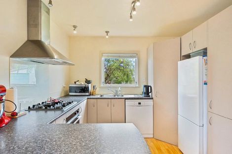 Photo of property in 18 York Street, Moera, Lower Hutt, 5010