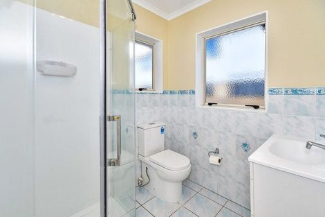 Photo of property in 1/36a Kenderdine Road, Papatoetoe, Auckland, 2025