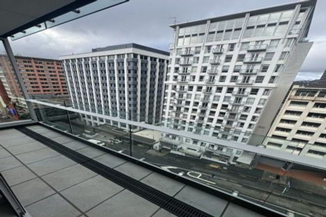 Photo of property in Montreaux Apartments, 9c/164 The Terrace, Wellington Central, Wellington, 6011