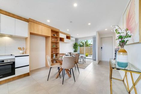 Photo of property in 34d James Street, Mangere East, Auckland, 2024