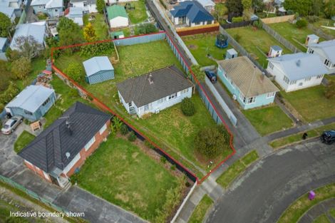 Photo of property in 31 Exeter Crescent, Takaro, Palmerston North, 4412