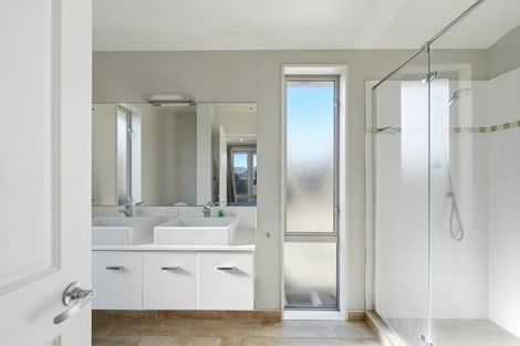 Photo of property in 6 Burbank Drive, Aidanfield, Christchurch, 8025