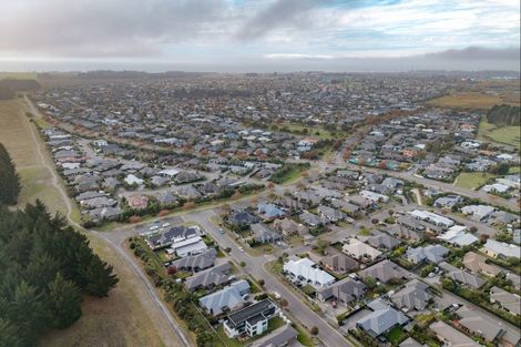 Photo of property in 5 Reka Street, Parklands, Christchurch, 8083