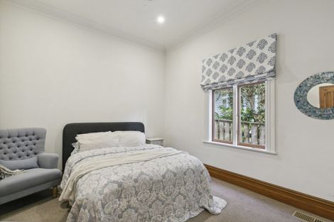 Photo of property in 11 Braithwaite Street, Karori, Wellington, 6012