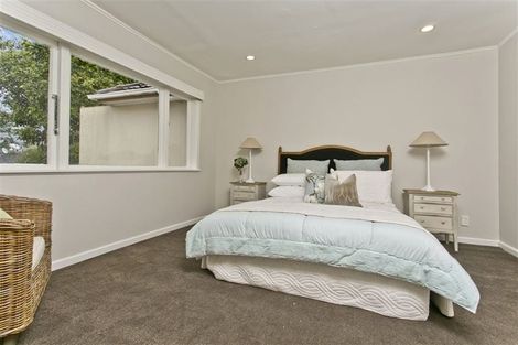 Photo of property in 24 Reid Road, New Lynn, Auckland, 0600