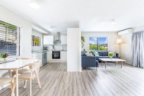 Photo of property in 6a Garton Drive, Massey, Auckland, 0614