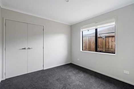 Photo of property in 36 Komata Crescent, Papamoa Beach, Papamoa, 3118