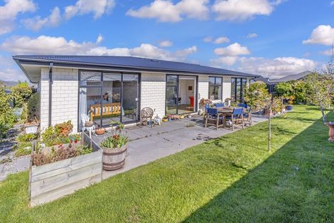 Photo of property in 106 Caulfield Avenue, Halswell, Christchurch, 8025