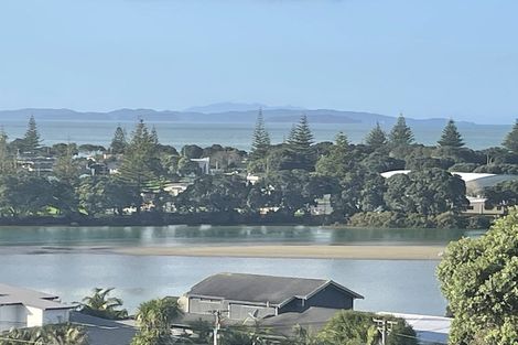 Photo of property in 7 River Road, Red Beach, 0932