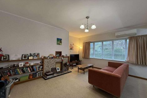 Photo of property in 84 Sunshine Avenue, Karori, Wellington, 6012