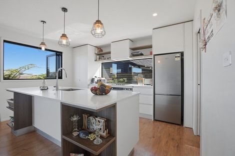 Photo of property in 3 Ashwood Lane, Bell Block, New Plymouth, 4312