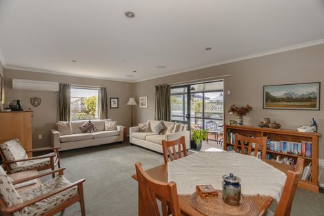 Photo of property in 35a Arrow Crescent, Holmes Hill, Oamaru, 9401