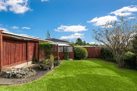 Photo of property in 175 Waimumu Road, Massey, Auckland, 0614