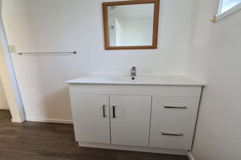 Photo of property in 15 Stewart Place, Melville, Hamilton, 3206