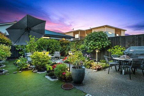 Photo of property in 28 Rangihina Road, Hobsonville, Auckland, 0616